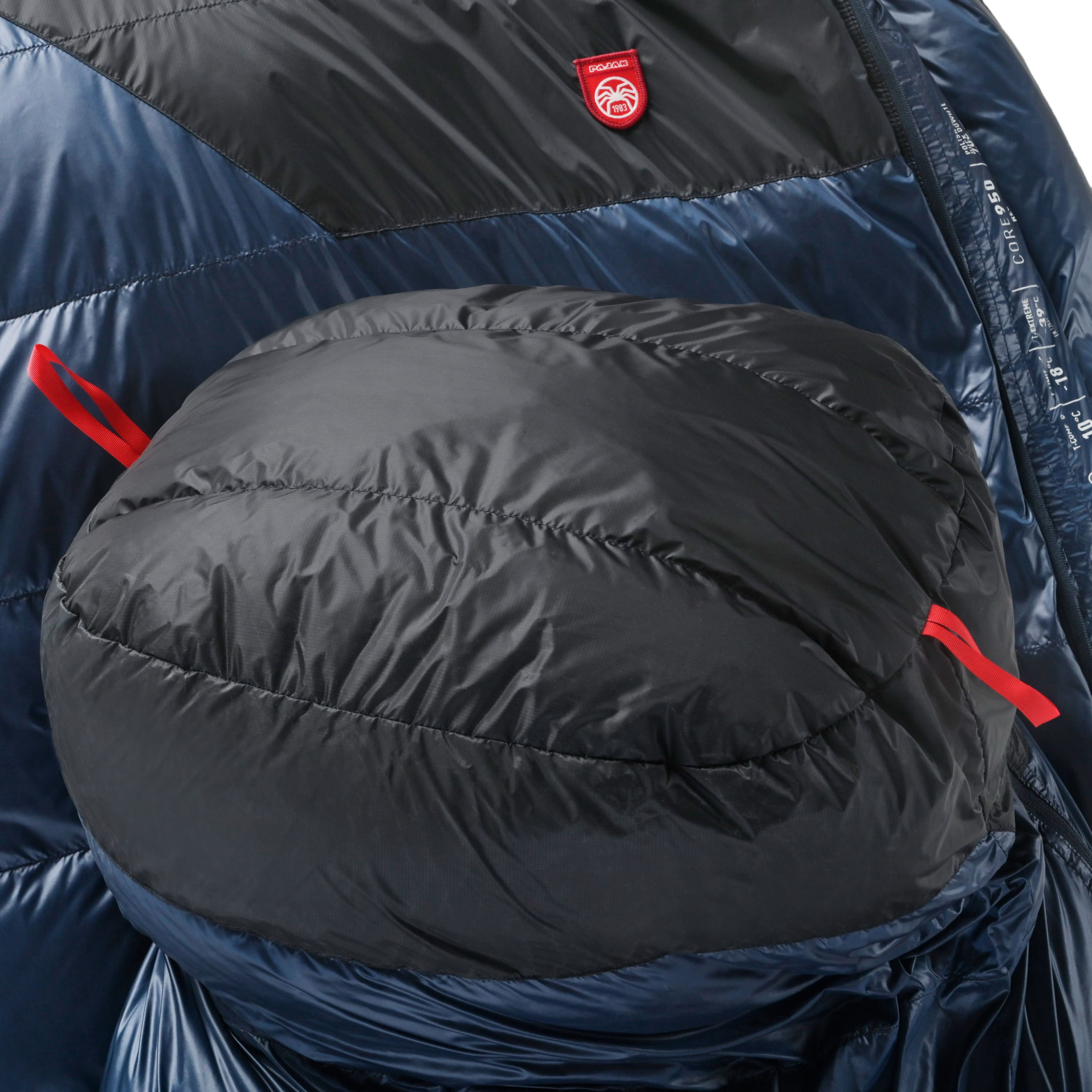 Winter sleeping bag (–18°C) - Core 950