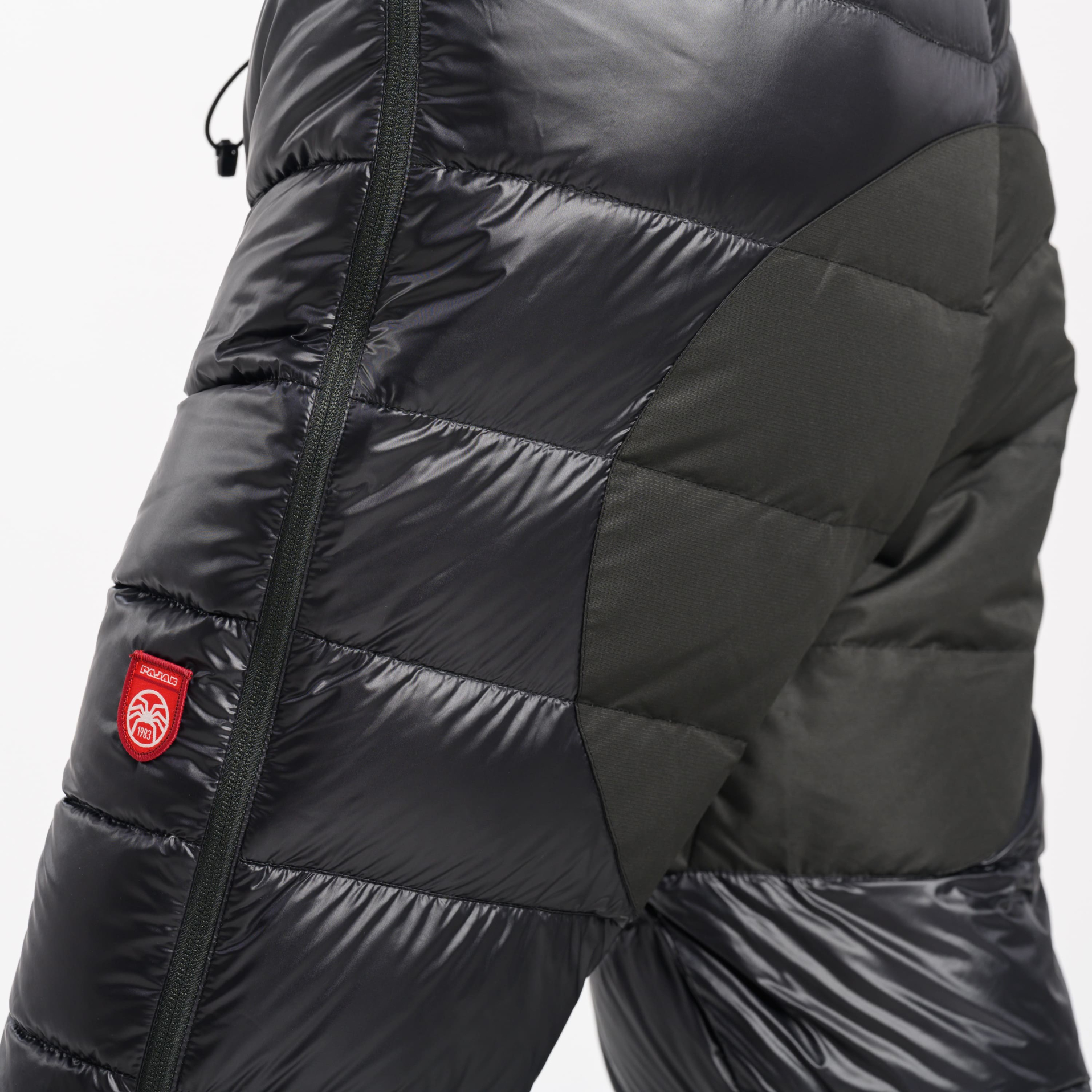 Down shorts - Ghost Shorts