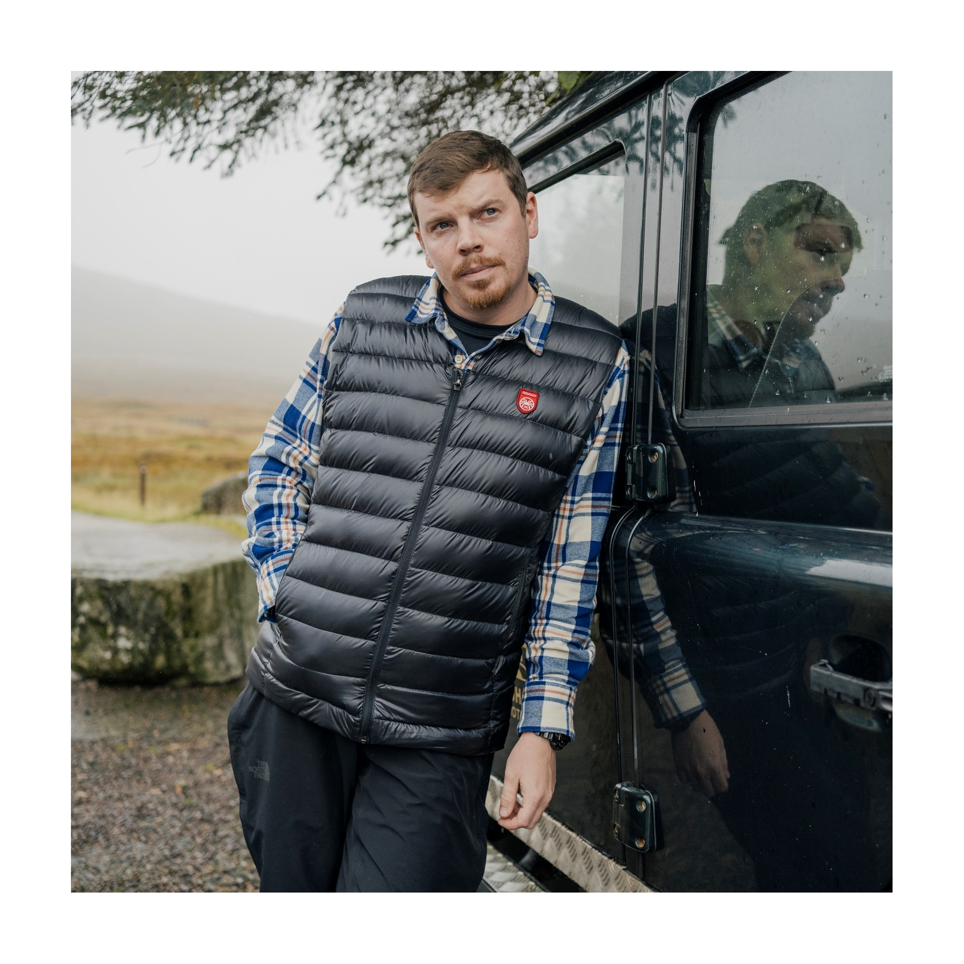 Men's down vest - Shadow V Neck Men
