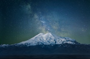 ASCENDING ELBRUS – HOW TO ORGANIZE SUCH AN EXPEDITION?
